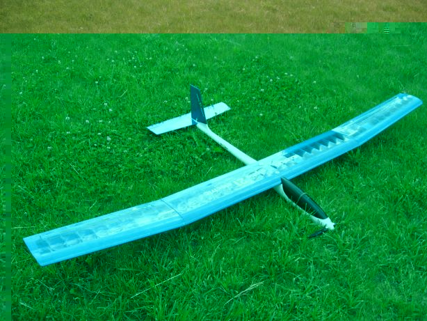 lektuvas 0616 001res.jpg