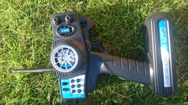 elektrinis-automodelis (6).jpg