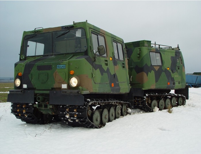 hagglunds Bv206-1.jpg